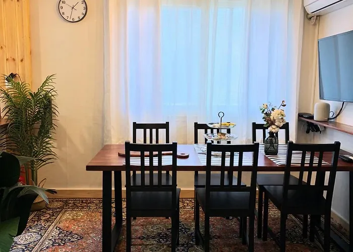 New, 10 Minutes To Hongdae, 3 Minutes To Airport Bus, River, And Hapjeong Station, Myeongdong, Gyeongbokgung Palace, Seongsu, Yg, And Mangwon Market, Luggage Storage, Free Parking * Seoel