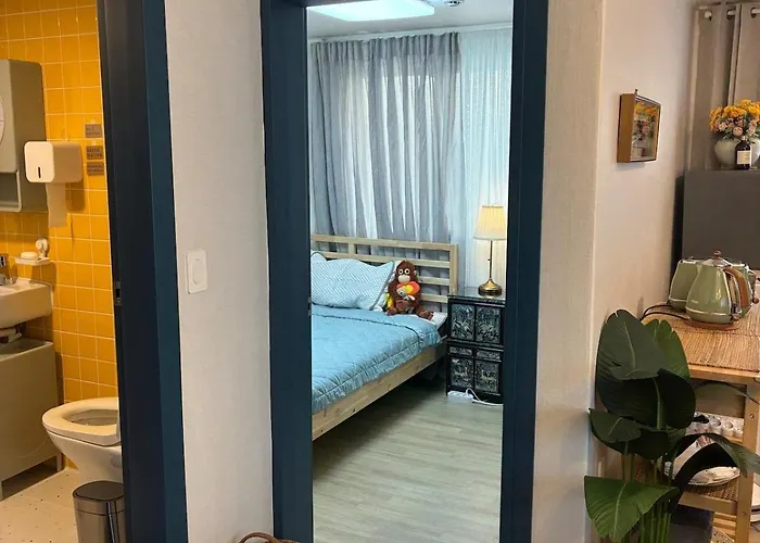 Villa New, 10 Minutes To Hongdae, 3 Minutes To Airport Bus, River, And Hapjeong Station, Myeongdong, Gyeongbokgung Palace, Seongsu, Yg, And Mangwon Market, Luggage Storage, Free Parking